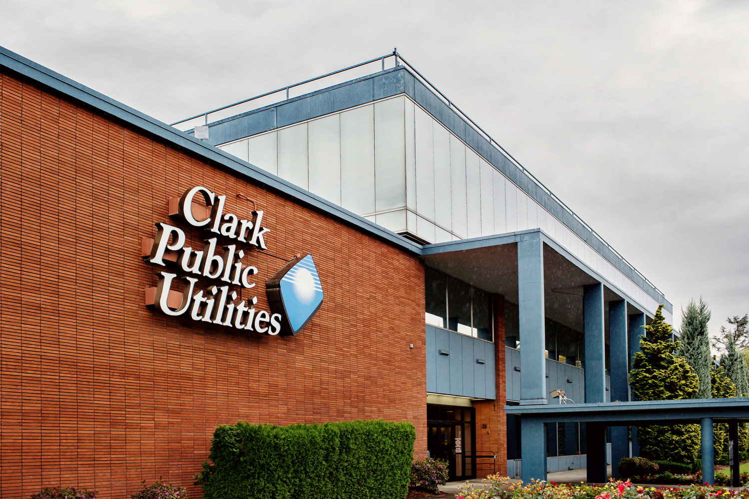 Clark Public Utilities Board Raises General Manager s Salary The 