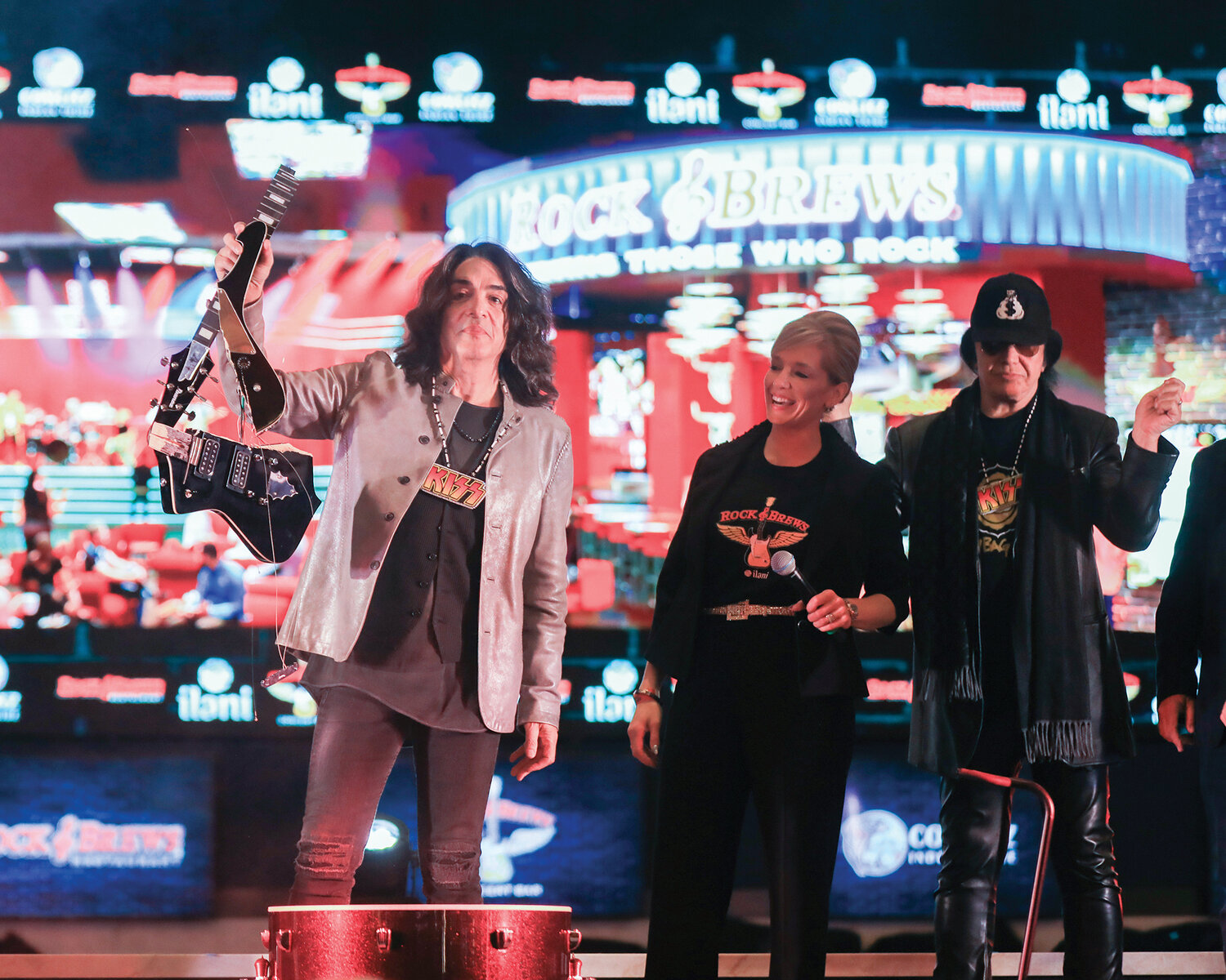 Rock and Brews co-founder and co-lead singer of Kiss Paul Stanley, holds a guitar he smashed at the end of the groundbreaking ceremony for a planned restaurant at ilani Casino in Ridgefield on Tuesday, Nov. 7.